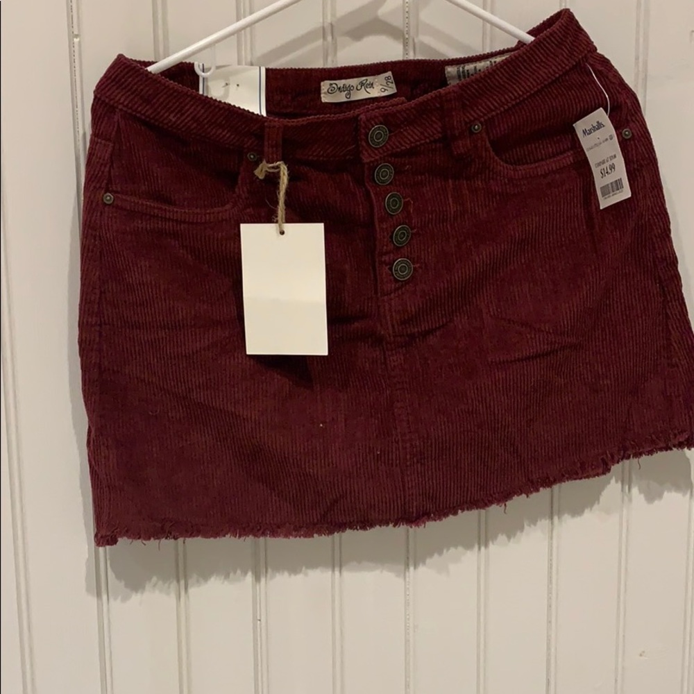 Corduroy skirt